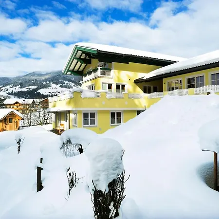 Apartment Haus Schoenegg Wagrain