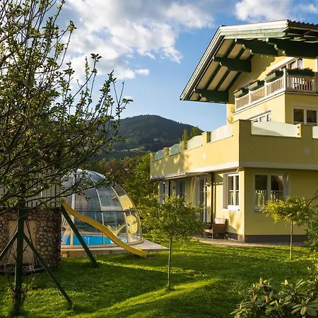 Haus Schoenegg * Wagrain