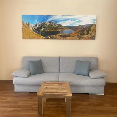 Haus Schoenegg * Ваграйн