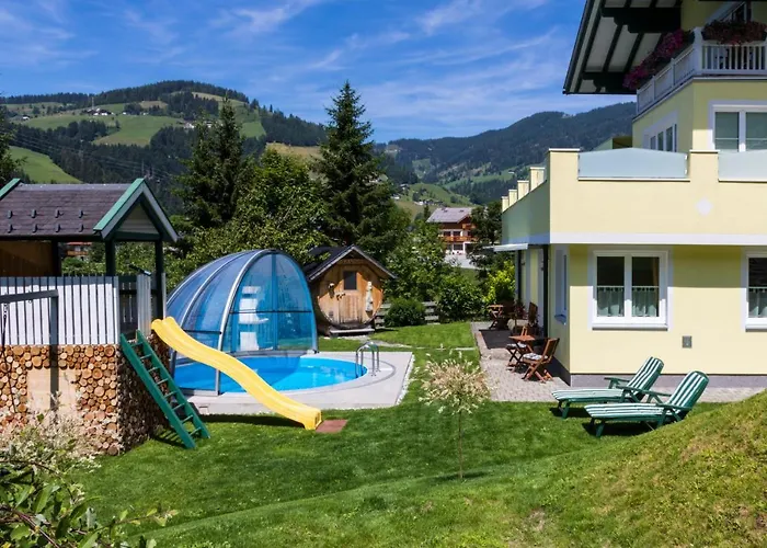 Haus Schoenegg Apartman *