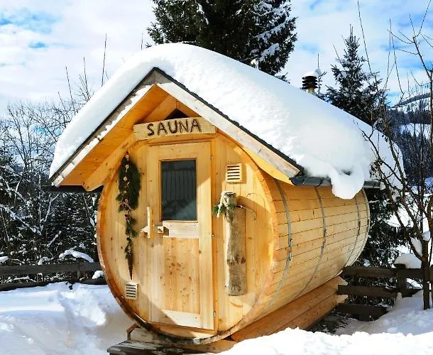 Haus Schoenegg Apartman *